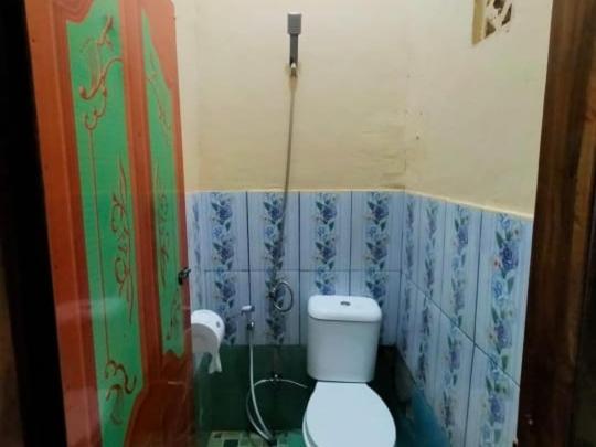 Andira Homestay Labuan Bajo Luaran gambar